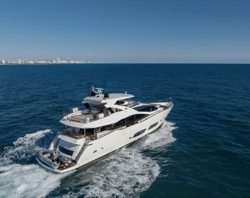 92’ Sunseeker Miami Beach Marina